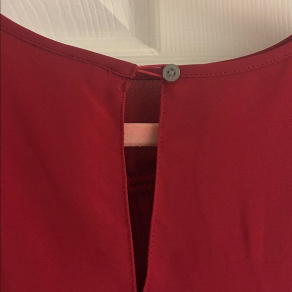 LOFT Women's Red Cap Sleeve Blouse - Picture 5 of 6